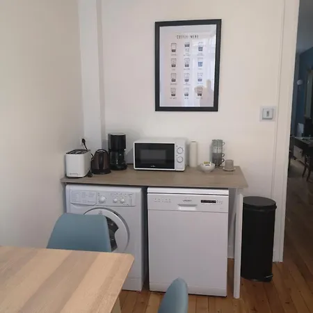 Grand Avec Terrasse Panoramique 아파트 *